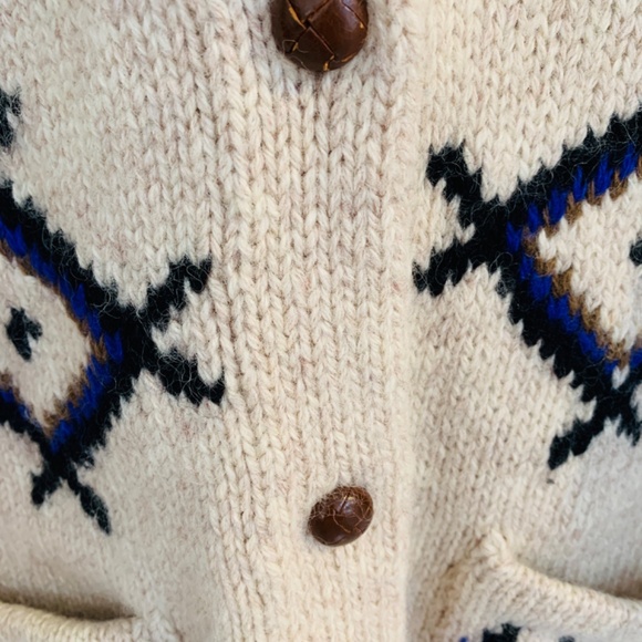 Saks Fifth Avenue Cardigan Womens M Tan Aztec Geometric Shetland Wool Sweater - Picture 5 of 12